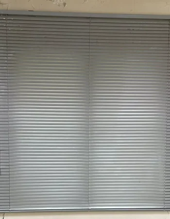 aluminum-shutter-sample07-6951822f64b2e