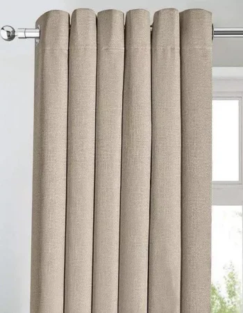 curtain-02-693e7e7218fa7