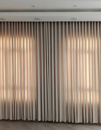 curtain-037-693fc9980e70a