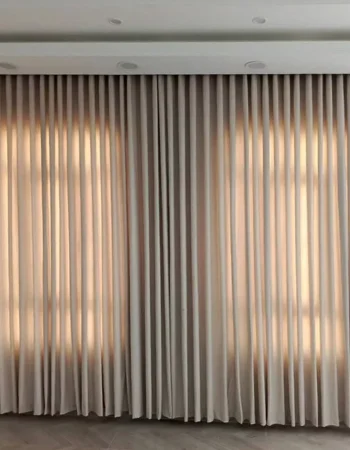 curtain-037-693fc9980e70a