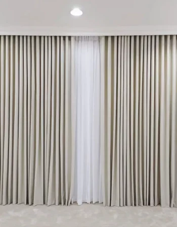 curtain-039-693fc998f1402
