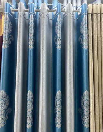 curtain-09-693e7e758ecde
